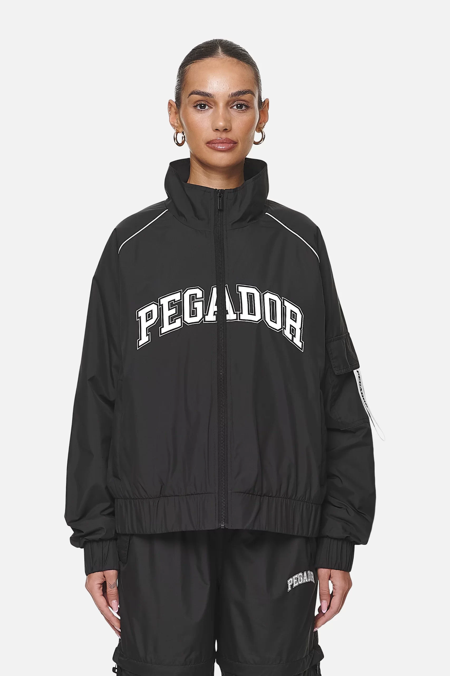 Embrace Your Style with Pegador Hose Clothing A Fusion of Comfort and Fashion